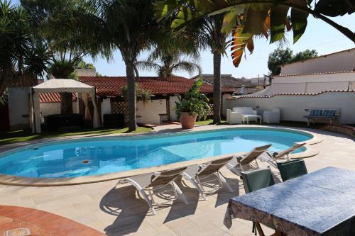 Castelvetrano Villa | RIFLESSI D'AZZURRO - la vacanza dei tuoi sogni