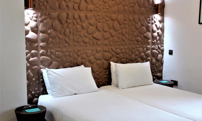 Chalfont St Peter Apartment | RIOSHOUSE George-Inn