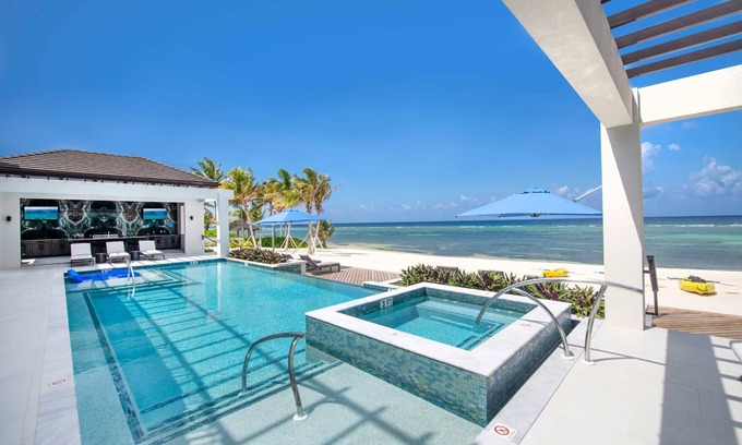 North Side Villa | Rip Kai by Grand Cayman Villas