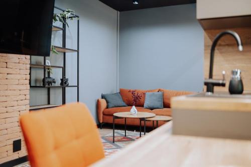 Riscani Apartment | Riscani 1BR Steps to Kaufland and Main Street