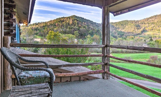 Cullowhee Villa | River Access and Mtn Views Cullowhee Lodge!