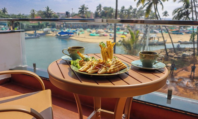 Baga Hotel | RIVER DECK BAGA