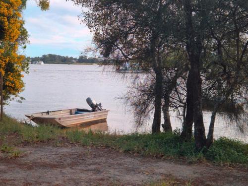 Tewantin Apartment | River front views