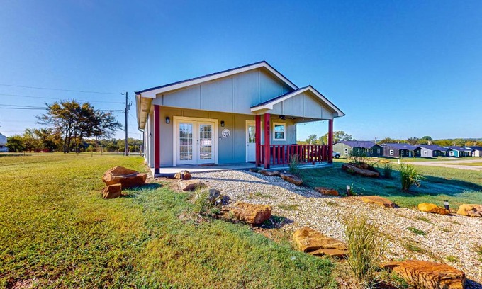 Eufaula House | River Oaks Retreat