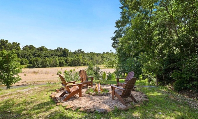 Proctor House | River Ranch - Secluded Outdoor Oasis