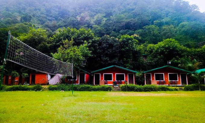 Paliyal Gaon Resort | River Valley Resort