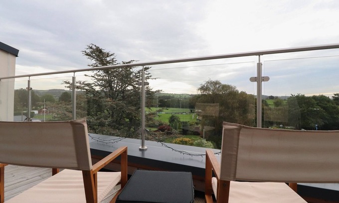 Garstang Cottage | RIVER VIEW in Garstang