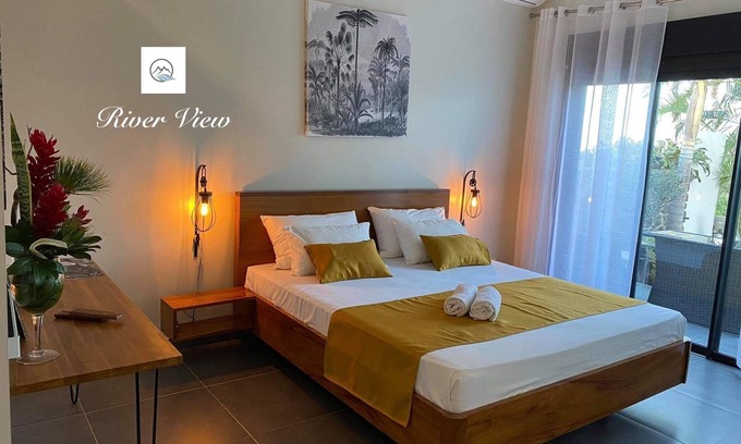 Ravine des Cabris Apartment | RIVER VIEW