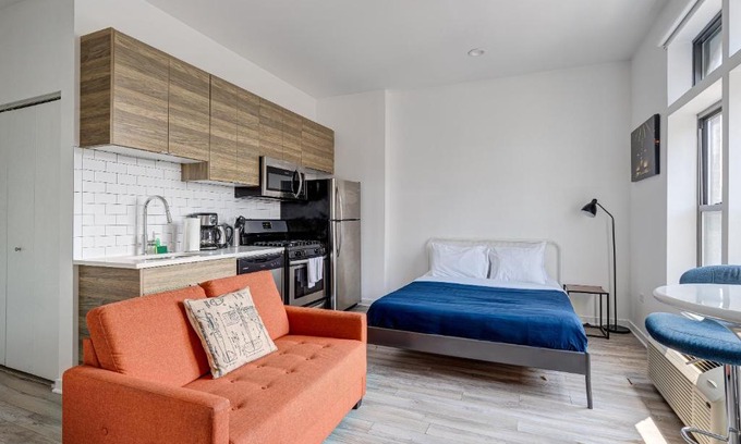 River West Hotel | River West, Third Floor Chicago by 747 Lofts
