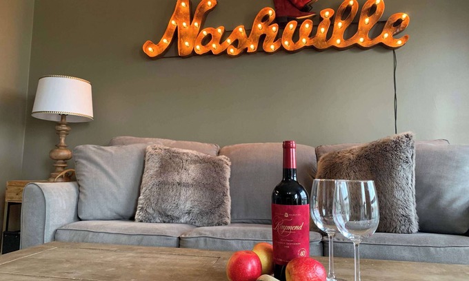 North Capitol Condo | Riverfront Condo in DT