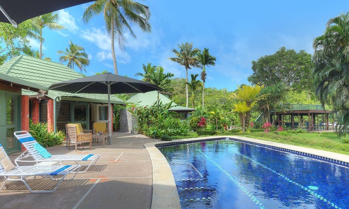 Pacific Harbour Villa | Riverfront estate, walking distance to everything, free WIFI, family friendly!