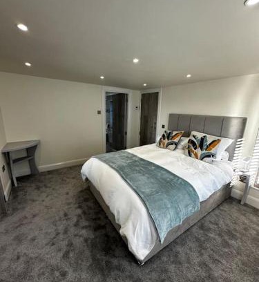 Littlehampton Apartment | Riverside Seaside Apartment