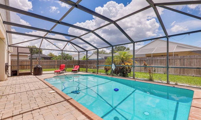 Riverview House | Riverview Home w/Screened Pool ~ 1 Mi to Marina!