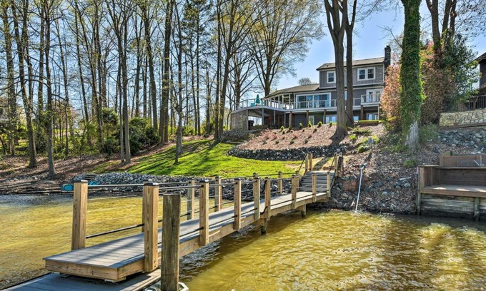 Lake Norman of Catawba House | Riviera Paradise with Private Dock! home