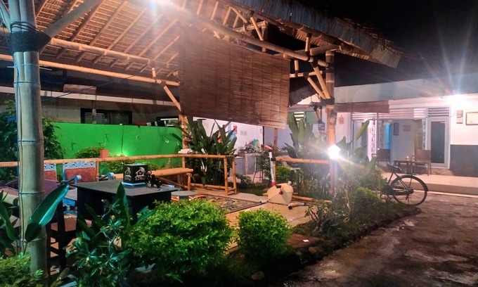 Banyuwangi Bed & Breakfast | Robiu Homestay
