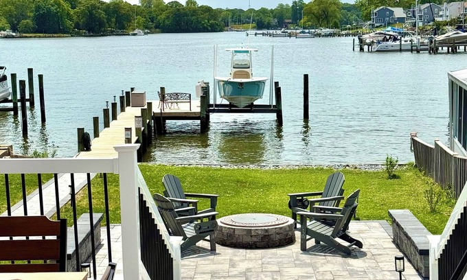 Riviera Beach Cottage | Rock Creek Cottage, Waterfront, Serene Views
