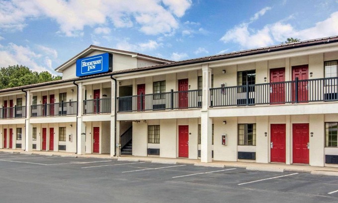 LaGrange Hotel | Rodeway Inn