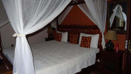 Nairobi Hotel | Rolfs Place