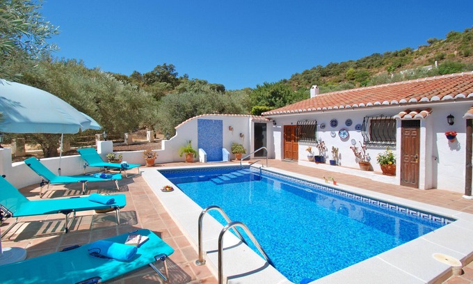 Comares Villa | Romantic and private hide away with pool in Andalusia.