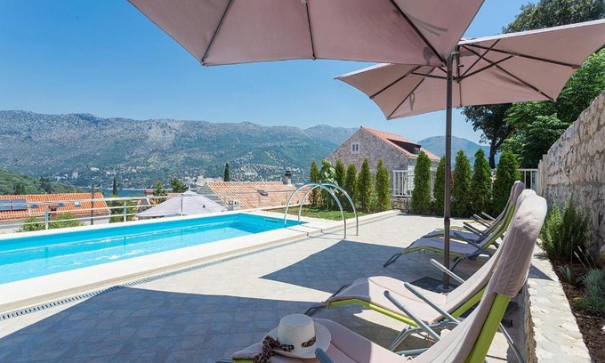 Zaton Apartment | Romantic apartments Marko for 2 with pool and grill
