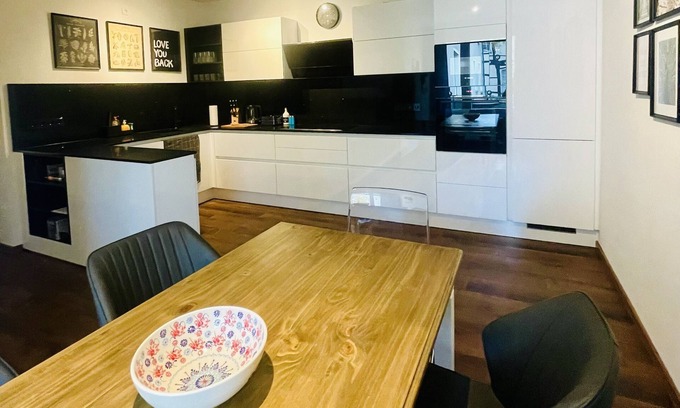 Western Ring Area Apartment | Romantisches Apartment im Herzen Braunschweigs