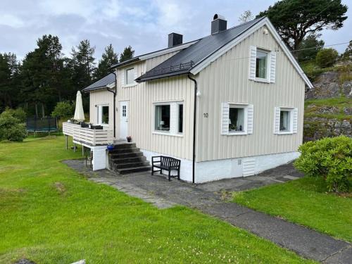 Molde House | Romslig bolig i Molde, familie eller firma