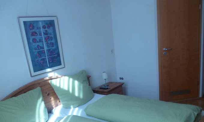 Munderkingen Apartment | Room 22 with shower and WC