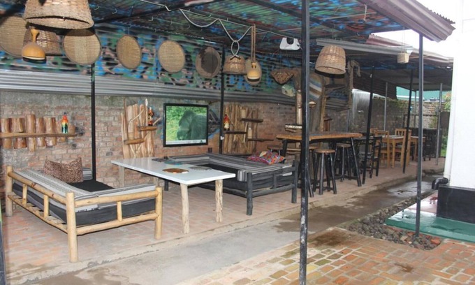 Musanze House | Room in B&B - Amahoro Guest House - Double Room With Private Shower Room