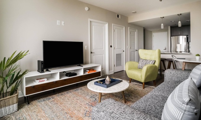 Eisenhower East Apartment | Roomy 1BR in Alexandria with Gym and Rooftop Pool