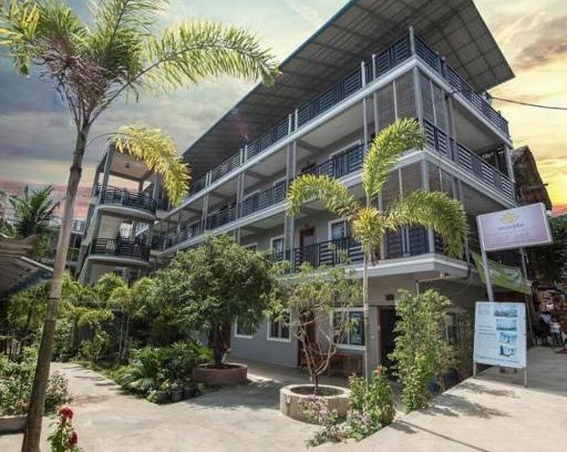 Koh Rong House | Roomy Guesthouse