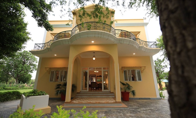 Nawalgarh Hotel | Roop Niwas Kothi
