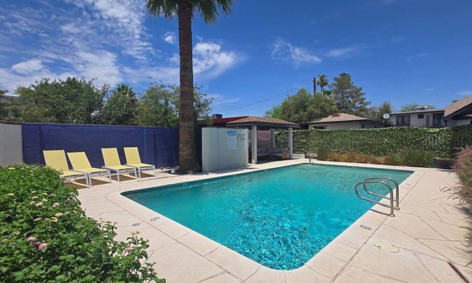 Camelback East Apartment | Rose 4 Plex | Sleeps 20 | PHX