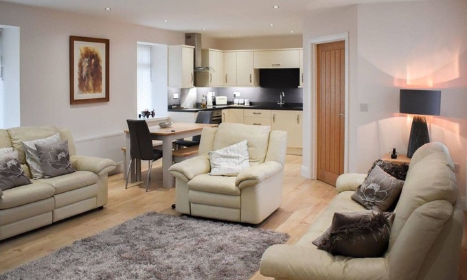 Donaghadee Cottage | Rose Cottage Captivating 1-bed Cottage in Bangor