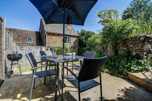 Adderbury House | Rose Cottage