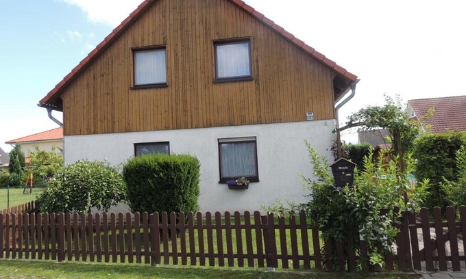 Ahnsbeck Apartment | Rosengarten
