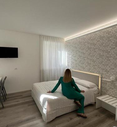 Camerano House | Rosso Conero - Le Grotte Rooms & Apartments