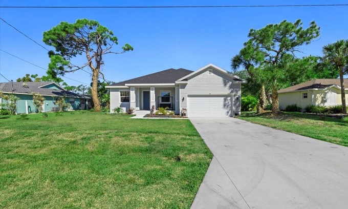 Long Meadow House | Rotonda West 4/3 with Hot Tub