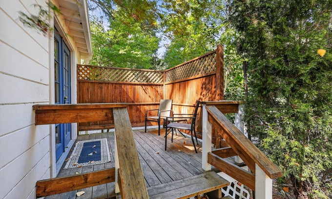 Cobb Apartment | Rouge Cobb Mountain Hotel - Cabin 5