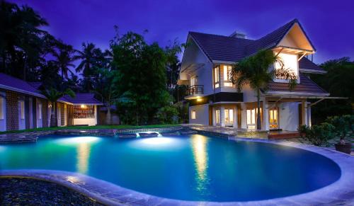 Kedavur Villa | Royad Calicut Farm House - Premium Villa with Pool Inside a Farm