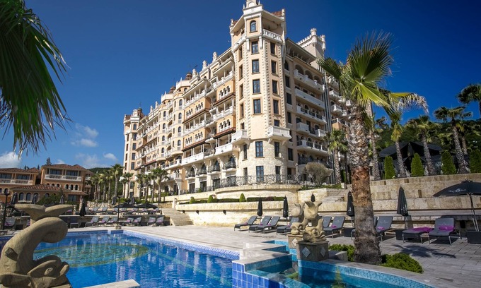 Elenite Hotel | Royal Castle Design & SPA Hotel