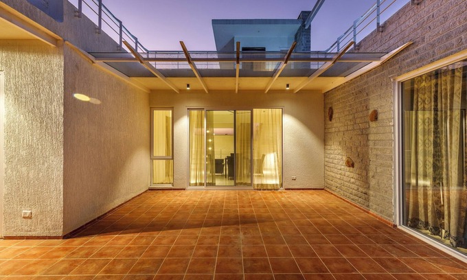 Agara Villa | Royal County Villa by Stayjade