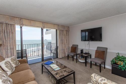 Garden City Apartment | ROYAL GARDEN RESORT603, condo