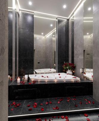 Lviv City Center Apartment | Royal jacuzzi apartment on Kostyushka 16