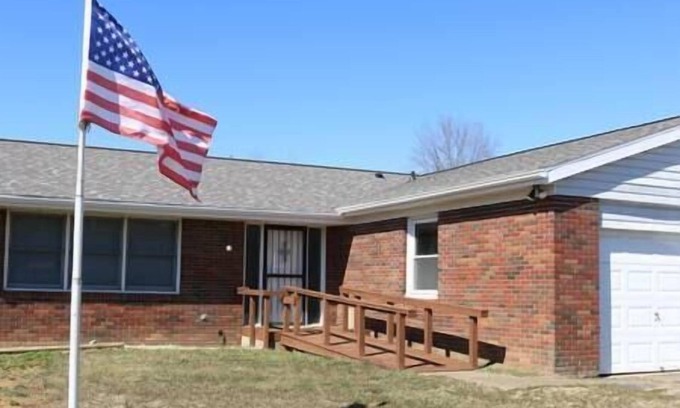 The Plains House | Rt. 682 Athens, 3 bedrooms, 2 baths, FREE Internet, Wi-Fi and FREE Parking