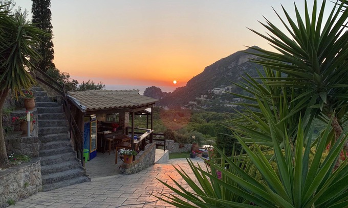 Parelia Villa | Ruby Villa - Holiday destination for everyone who looks for a beauty of nature.