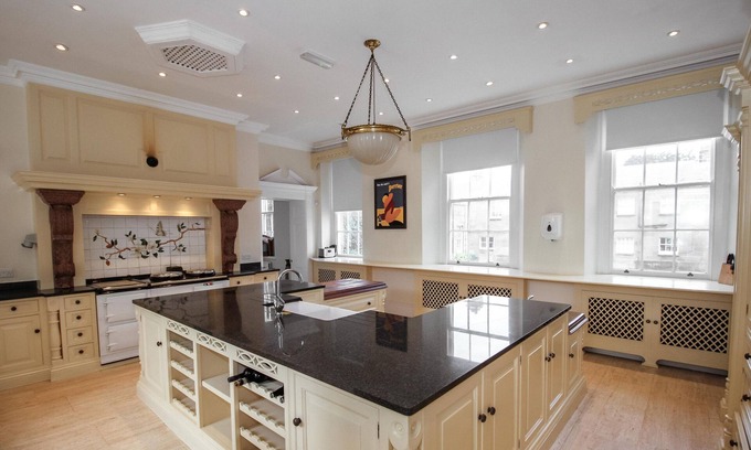 Carlton-in-Cleveland House | RUDBY HALL, family friendly, luxury holiday cottage in Hutton Rudby