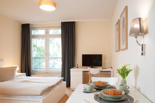 Wedding Apartment | Ruhiges Studio Apartment Berlin Mitte 26m2 - U-Bahn Leopoldplatz by Rooms Berlin