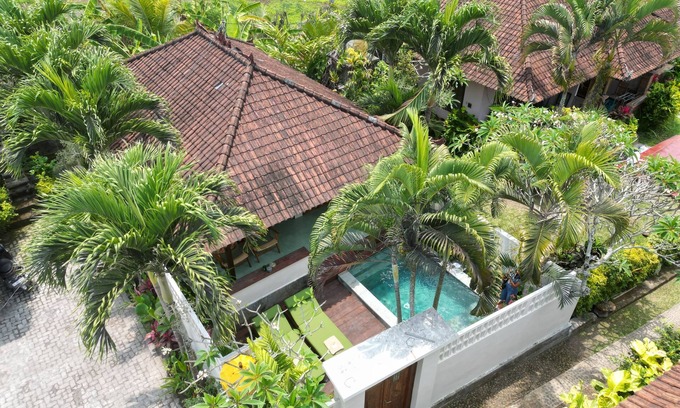 Suraberata Villa | Rumah Senang