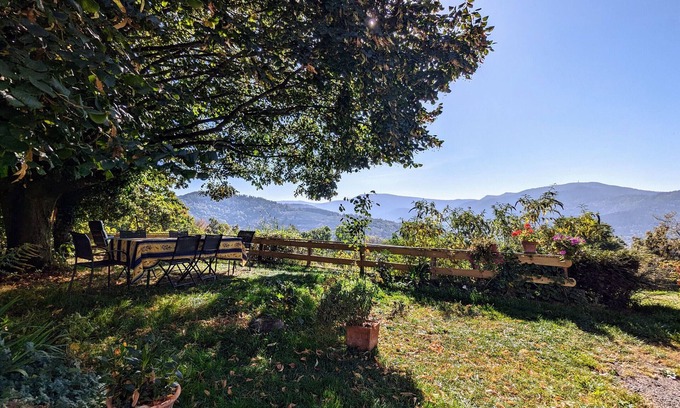 Fresse-sur-Moselle Cottage | Rural cottage in Vosges, 6 pers., WiFi, parking, bikes welcome