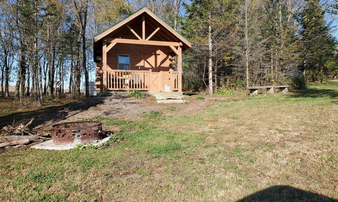 Rochester Cabin | RUSTIC CABIN IN THE WOODS, 5 MIN TO ROCHESTER